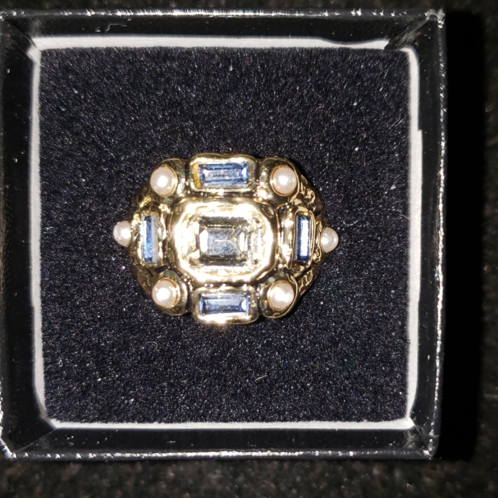[BRAND NEW] CZ Diamond, Sapphire & Pearl Ring